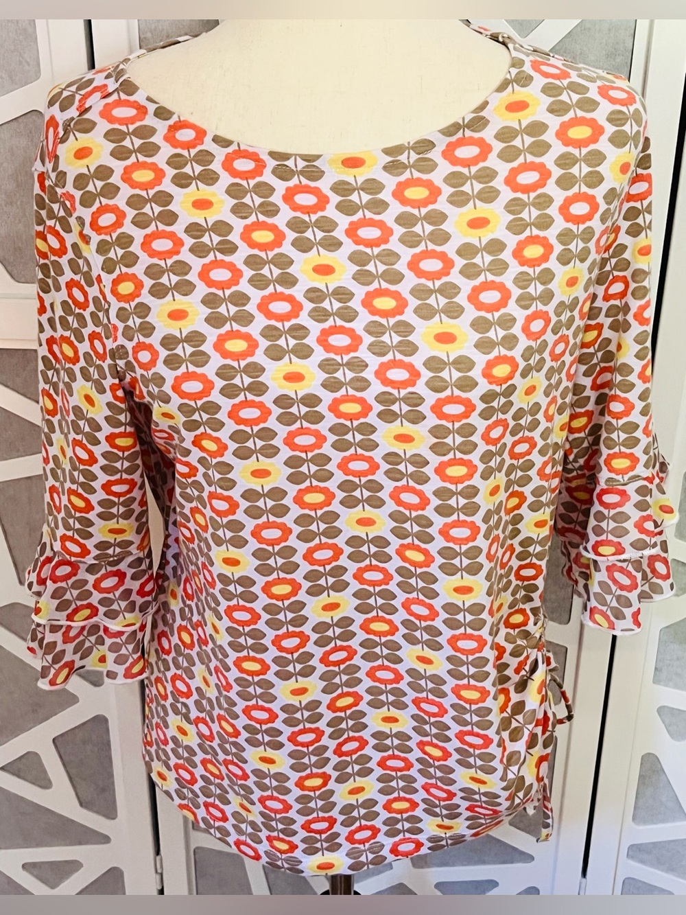 Von Maur  Pretty Spring & Summer Shirt, Size PS. (Multiples brand)